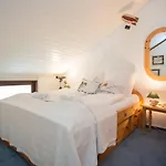 Welcome In - In Niedersfeld-winterberg, Auf Einem Hügel Gelegen, Mit Sauna Ferienhaus *