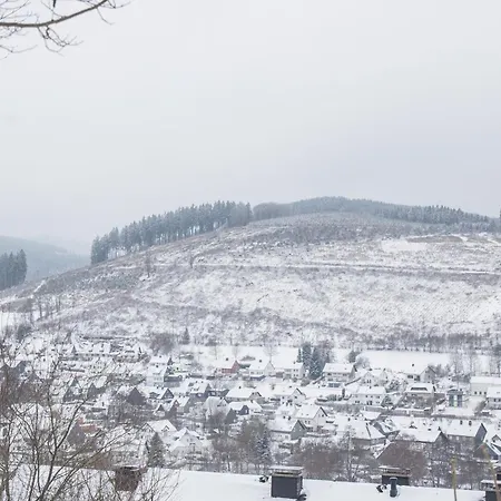 Welcome In - In Niedersfeld-winterberg, Auf Einem Hügel Gelegen, Mit Sauna